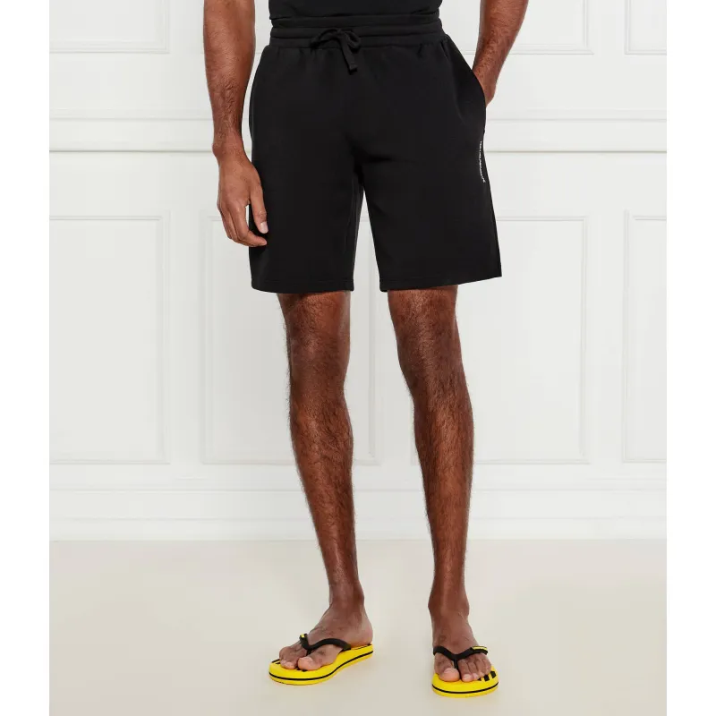Emporio Armani Pantaloni scurți | Regular Fit