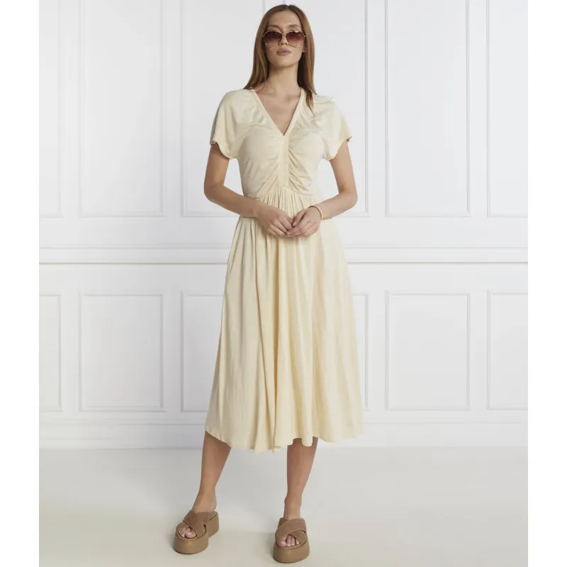 MM De in rochie DEMETRA