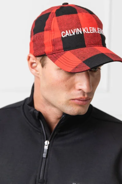 șapcă baseball J BUFFALO CHECK Calvin Klein 	roșu	