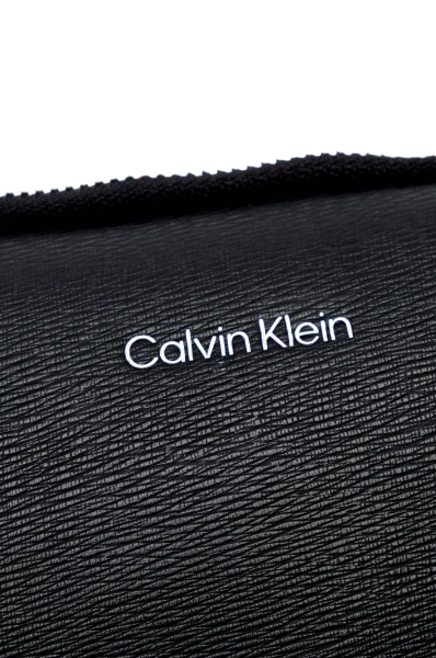 Borsetă Calvin Klein 	negru	